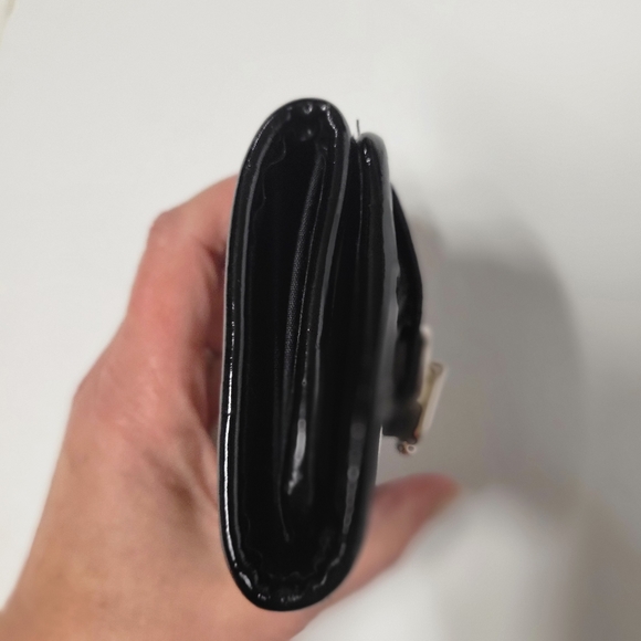 Black Wallet - Picture 11 of 12